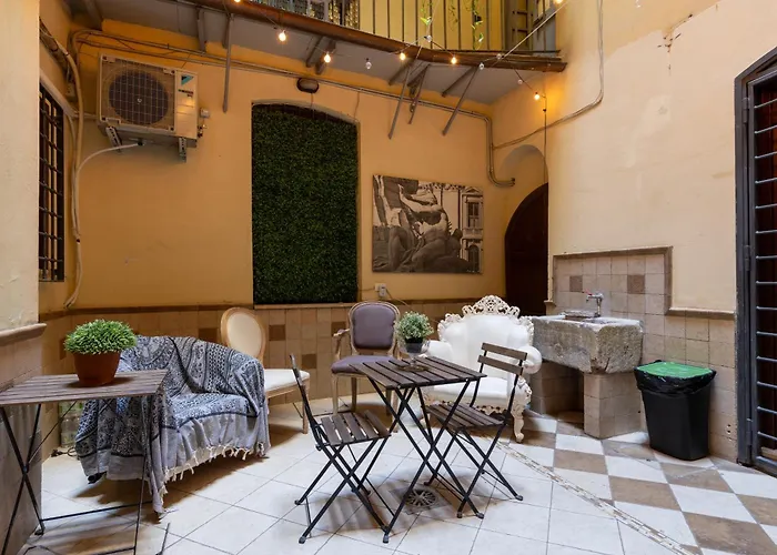 Domus 14 Nocleg ze śniadaniem 3*