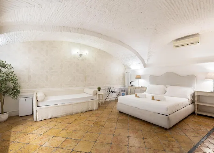 Domus 14 לינה וארוחת בוקר