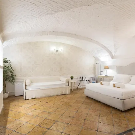 Domus 14 Roma